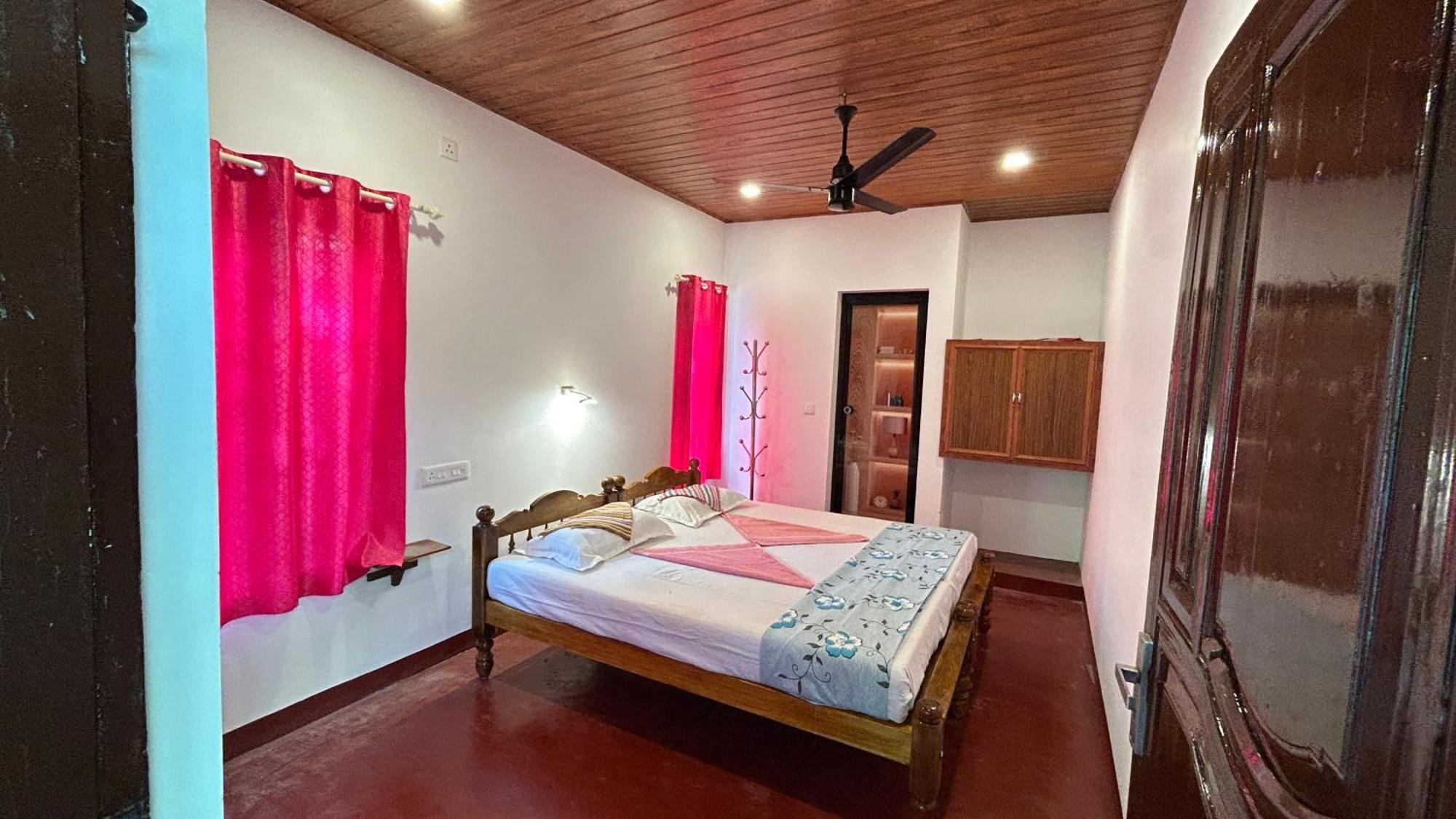 Marari Sabari Home Stay Mararikulam Luaran gambar